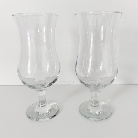 Vintage Pina Colada Glasses with stem - Set of 2 - Picture 2 of 5